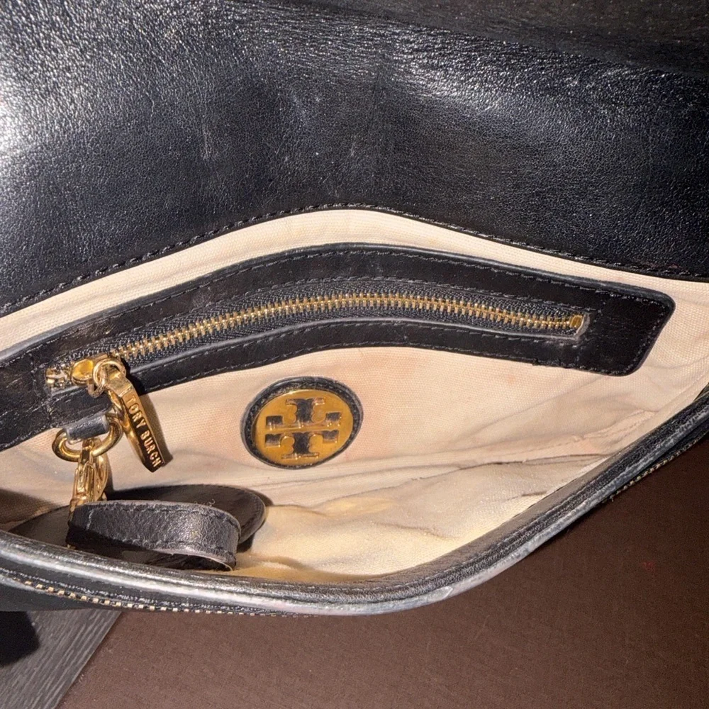 Tory Burch Black Leather Reva Clutch Crossbody Gold Logo